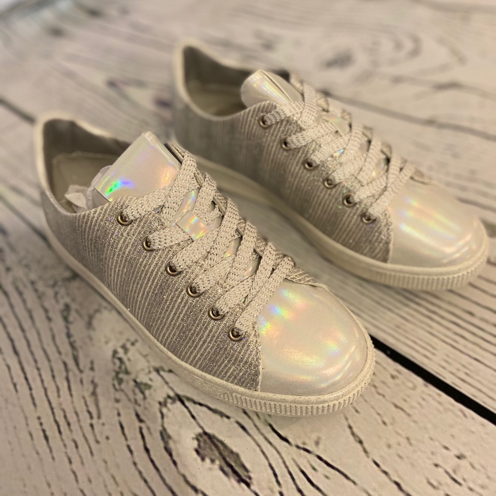 NEW Qupid Pullman Silver Glitter Sneakers
